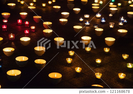 Candles 121168678