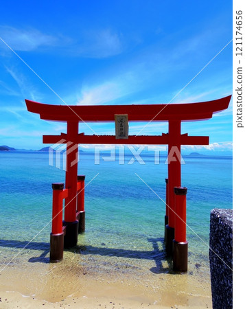 Itsukushima Shrine on Suo-Oshima Island (Suo-Oshima Town, Yamaguchi Prefecture) Itsukushima Shrine on Suo-Oshima Island (Suo-Oshima Town, Yamaguchi Prefecture) 121174656