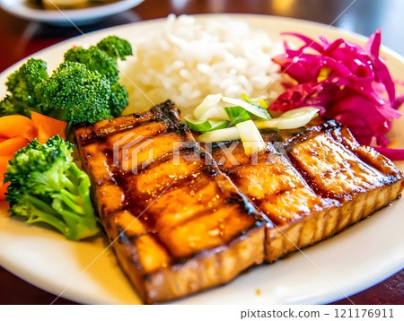 broccoli, rice, vegetables 121176911