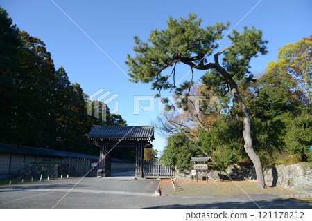 京都市上京區青和院門京都御所 121178212