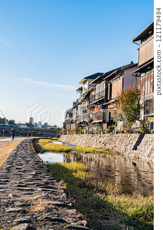 Autumn morning at Kamogawa River, Kyoto Autumn morning at Kamogawa River, Kyoto 121179494