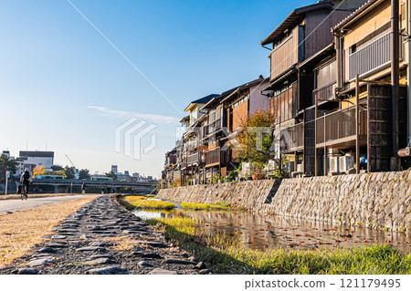 Autumn morning at Kamogawa River, Kyoto Autumn morning at Kamogawa River, Kyoto 121179495