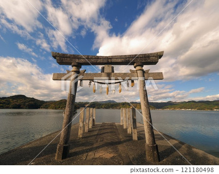 Narunashi Shrine [Susaki City, Kochi Prefecture] 21 121180498