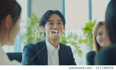 在會議室開會 在會議室開會 121180639