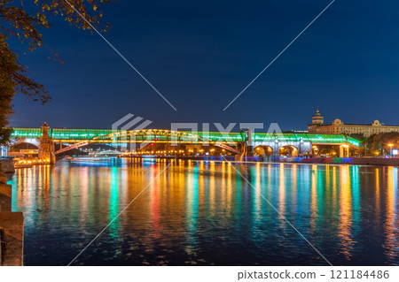 Pushkinskiy bridge with night illumination. Bridge to Gorky Park. 121184486