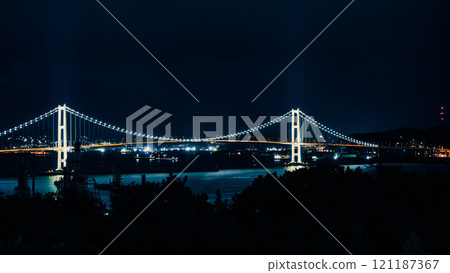 Illuminated Shiratori Bridge and the night view of Muroran Illuminated Shiratori Bridge and the night view of Muroran 121187367