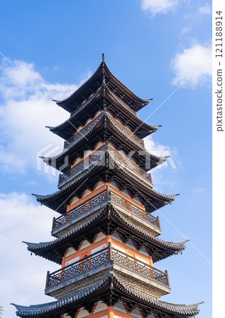 藍天白雲下的中國古塔 藍天白雲下的中國古塔 121188914