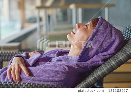 A woman taking an outdoor bath. Photo courtesy of Shiratama no Yu Izumikei. 121188937