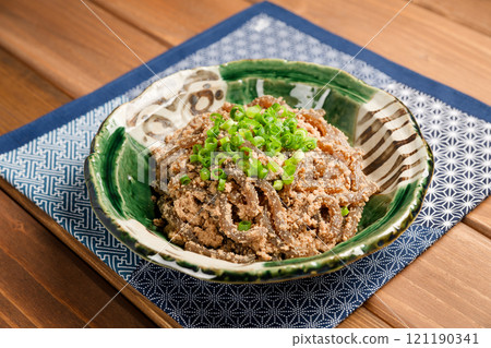 Konnyaku with roe 121190341