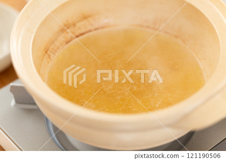 雞湯鍋剩下的湯(高湯) 雞湯鍋剩下的湯(高湯) 121190506