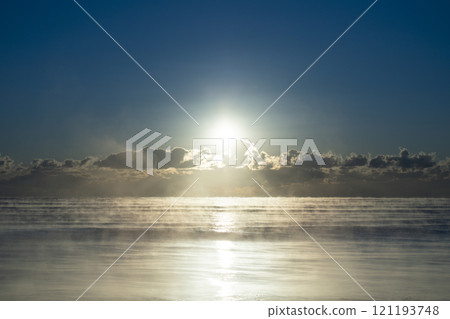九十九里海灘的第一縷日出 九十九里海灘的第一縷日出 121193748