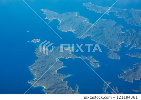 奄美群島的無人島「宿小毛利」（鹿兒島縣大島郡瀨戶內町） 121194361