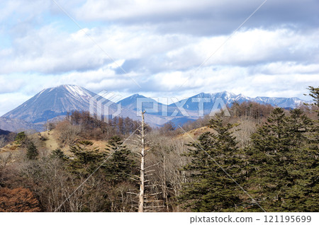 View from Yokone Plateau, towards Mount Nikko 121195699