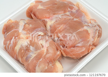 Delicious chicken thigh 121197670