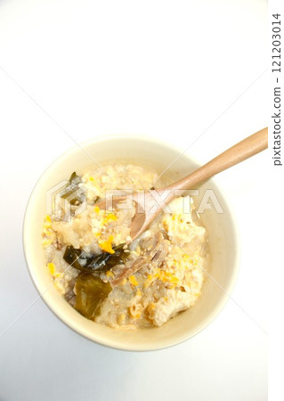 Pork and wakame rice porridge with egg 121203014