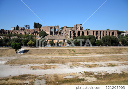 Circus Maximus, ruins of the Domus Augustana, Palatine Hill in Rome, Italy 121203903