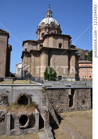 Ruins at the Forum Romanum, Rome, Italy, clear blue sky sunny day 121204493
