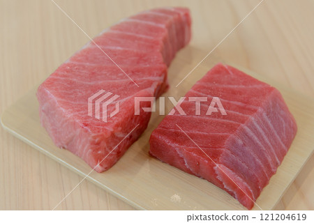 Tuna fillet, sushi topping Tuna fillet, sushi topping 121204619