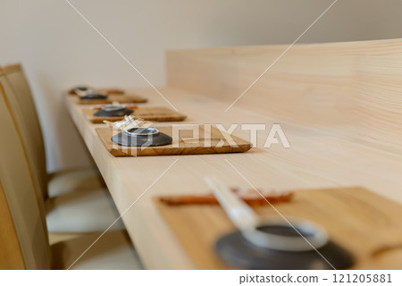 Counter seats in restaurants, sushi shops, Japanese restaurants Counter seats in restaurants, sushi shops, Japanese restaurants 121205881
