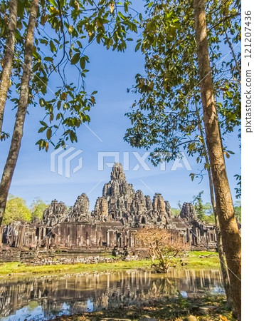Temple of Bayon Nakhon Thom, Angkor, Siem Reap, Cambodia 121207436