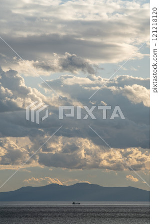從城島看到的傍晚的大島 121218120