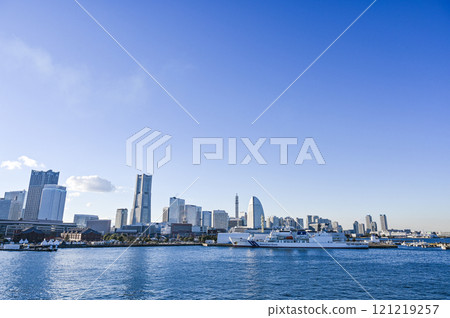 Yokohama Minato Mirai city image 121219257