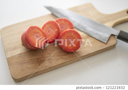 New Year's vegetable, cut Kintoki carrots New Year's vegetable, cut Kintoki carrots 121221632