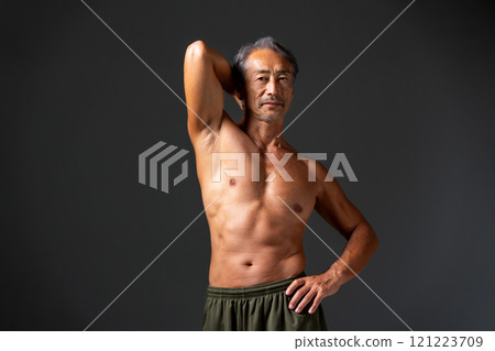 健美運動員的身體美 121223709