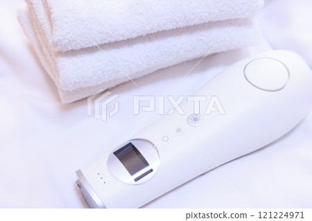 毛巾和輕型除毛器 毛巾和輕型除毛器 121224971