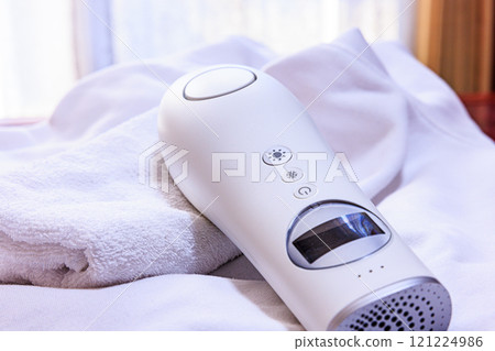 毛巾和輕型除毛器 毛巾和輕型除毛器 121224986