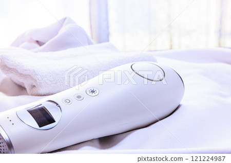 毛巾和輕型除毛器 121224987