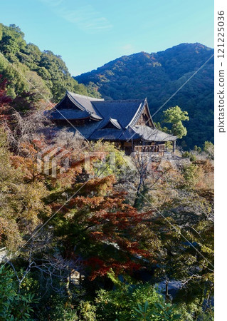 長谷寺、本殿、戲台(奈良縣櫻井市) 長谷寺、本殿、戲台(奈良縣櫻井市) 121225036