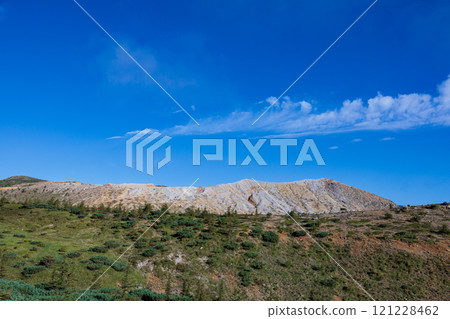 草津白根山的神秘景色 121228462