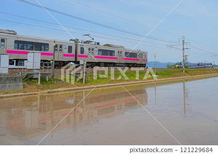Iizume Station Iizume Station 121229684