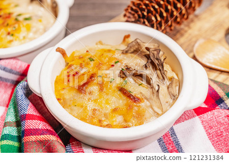 Miso soup with risotto 121231384