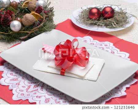 Christmas Eve wafer 121231646