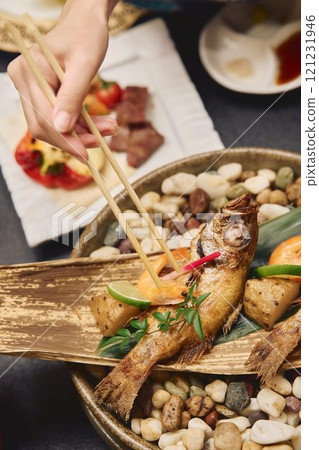 Kaiseki cuisine at a luxury inn. Photo courtesy of Shiratama no Yu, Izumikei 121231946