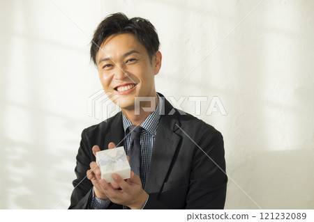 A man with a gift 121232089