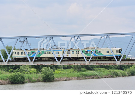 Abukuma Express 8100 series Abukuma Express 8100 series 121240570