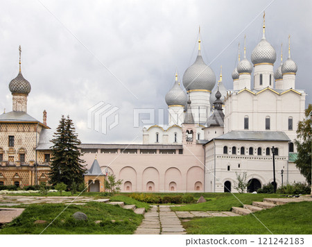 Kremlin of Rostov, old Russian town Kremlin of Rostov, old Russian town 121242183