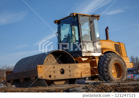 Road Roller Compactor at Construction Site Steamroller Road Roller Compactor at Construction Site Steamroller 121247115