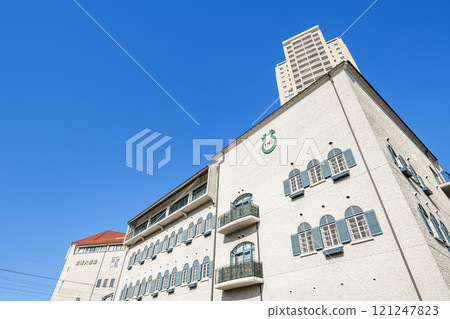 Takarazuka Music School in Takarazuka, Hyogo Prefecture - A school that trains Takarasiennes Takarazuka Music School in Takarazuka, Hyogo Prefecture - A school that trains Takarasiennes 121247823