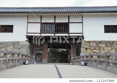 Famous Japanese castle: Hikone Castle (Shiga) 121247990