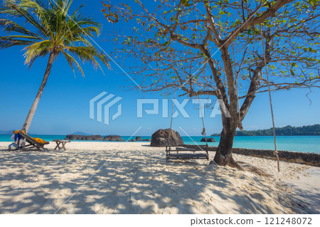 Beautiful sea, clear water and a clean white sand beach at Koh Kham is small island, near Koh Mak,  Trat 121248072