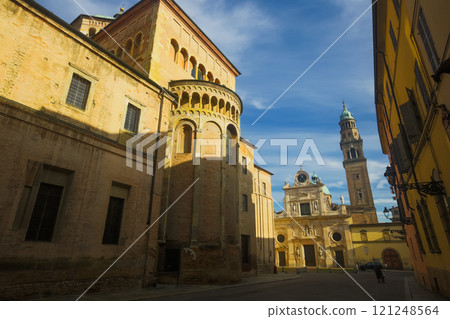 Parma Cathedral and San Giovanni Evangelista church, Italy Parma Cathedral and San Giovanni Evangelista church, Italy 121248564