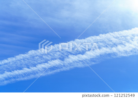 飛機雲 121252549