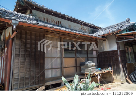 Showa one-story house 121252809