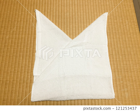 穿衣、毛巾、成年禮補償 121253437