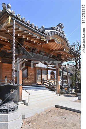 Walking around Kuragano: Kuhonji Temple of the Jodo sect, Kuragano-cho, Takasaki City 121253582