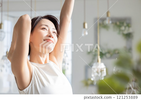 A growing middle-aged woman 121253889